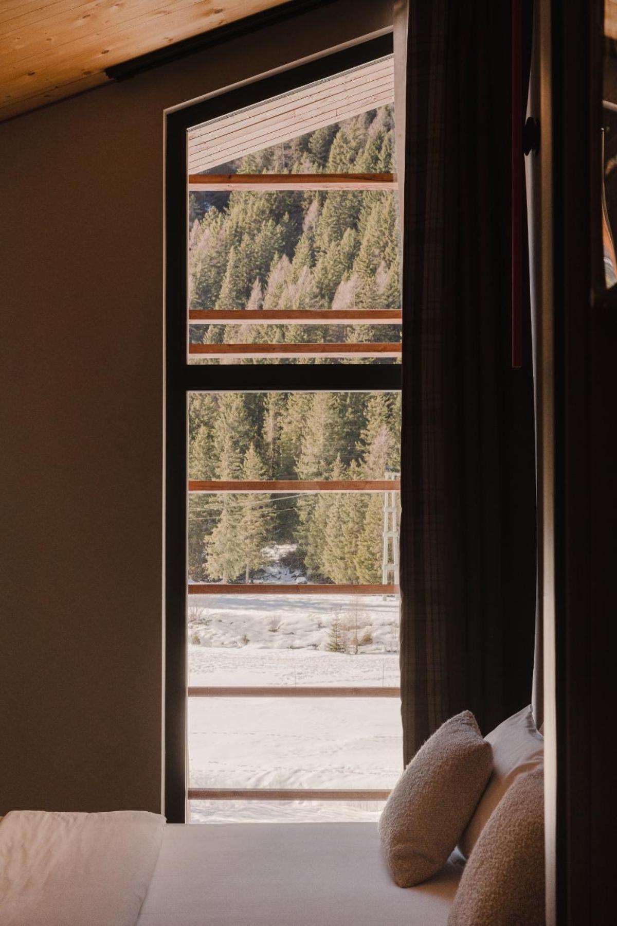 Aethos Monterosa Hotel Champoluc Exterior photo